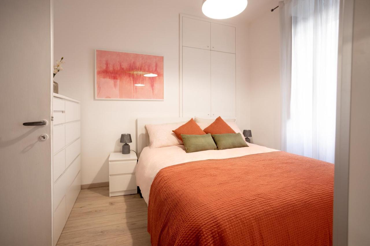 Xenia Apartments - Enjoy Porta Venezia In Modern Apt- 10 Min From Duomo Milão Exterior foto